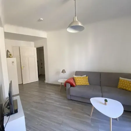 Joli Climatise A 2 Minutes Des Plages Apartament